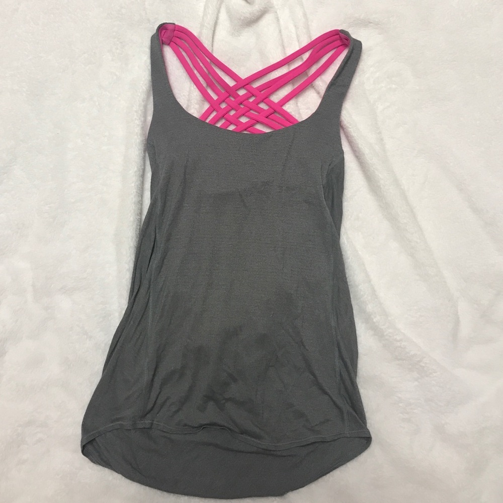 lululemon free to be wild tank size 2